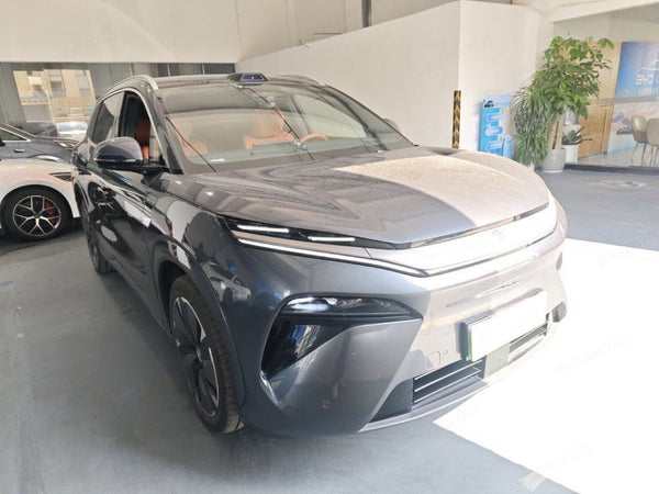 BYD Tang L EV Flagship