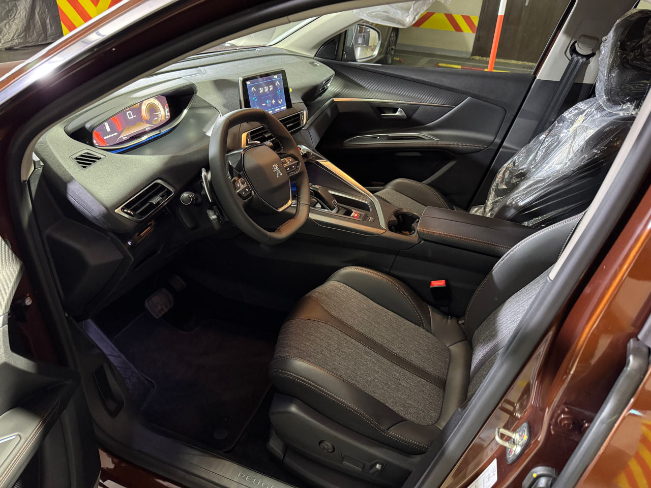 Peugeot 3008 2023 г.