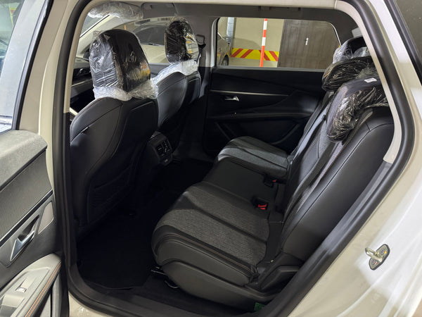 Peugeot 5008 2023 г.