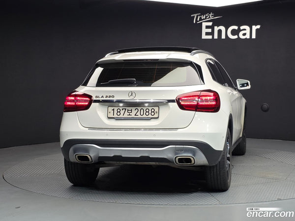 Mercedes GLA220 Premium