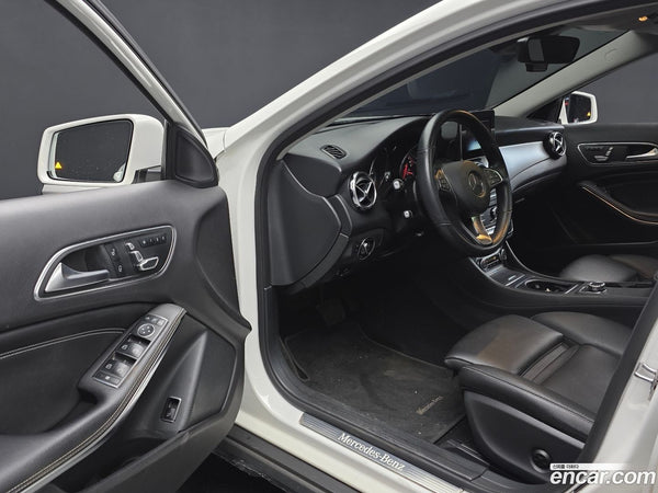 Mercedes GLA220 Premium