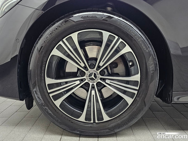 Mercedes E200 Avantgarde Limited