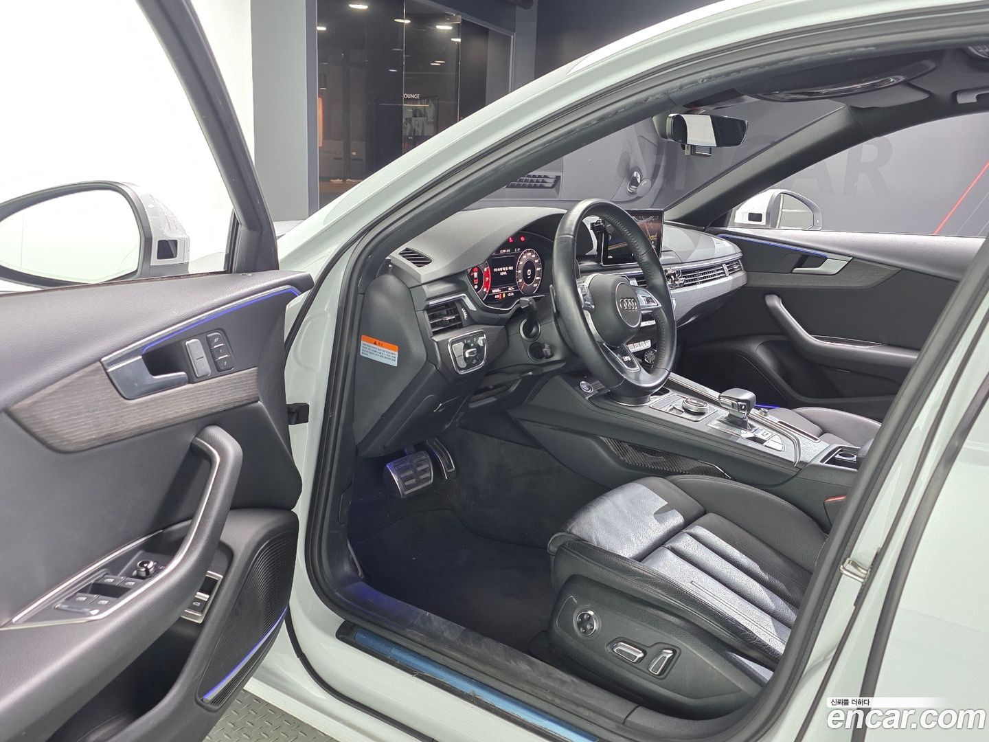 Audi A4 40 TFSI Premium