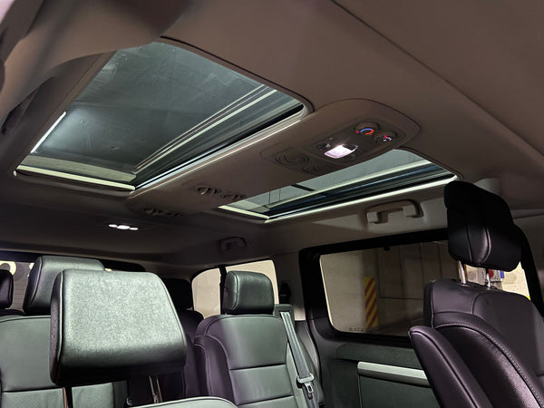 PEUGEOT Traveller