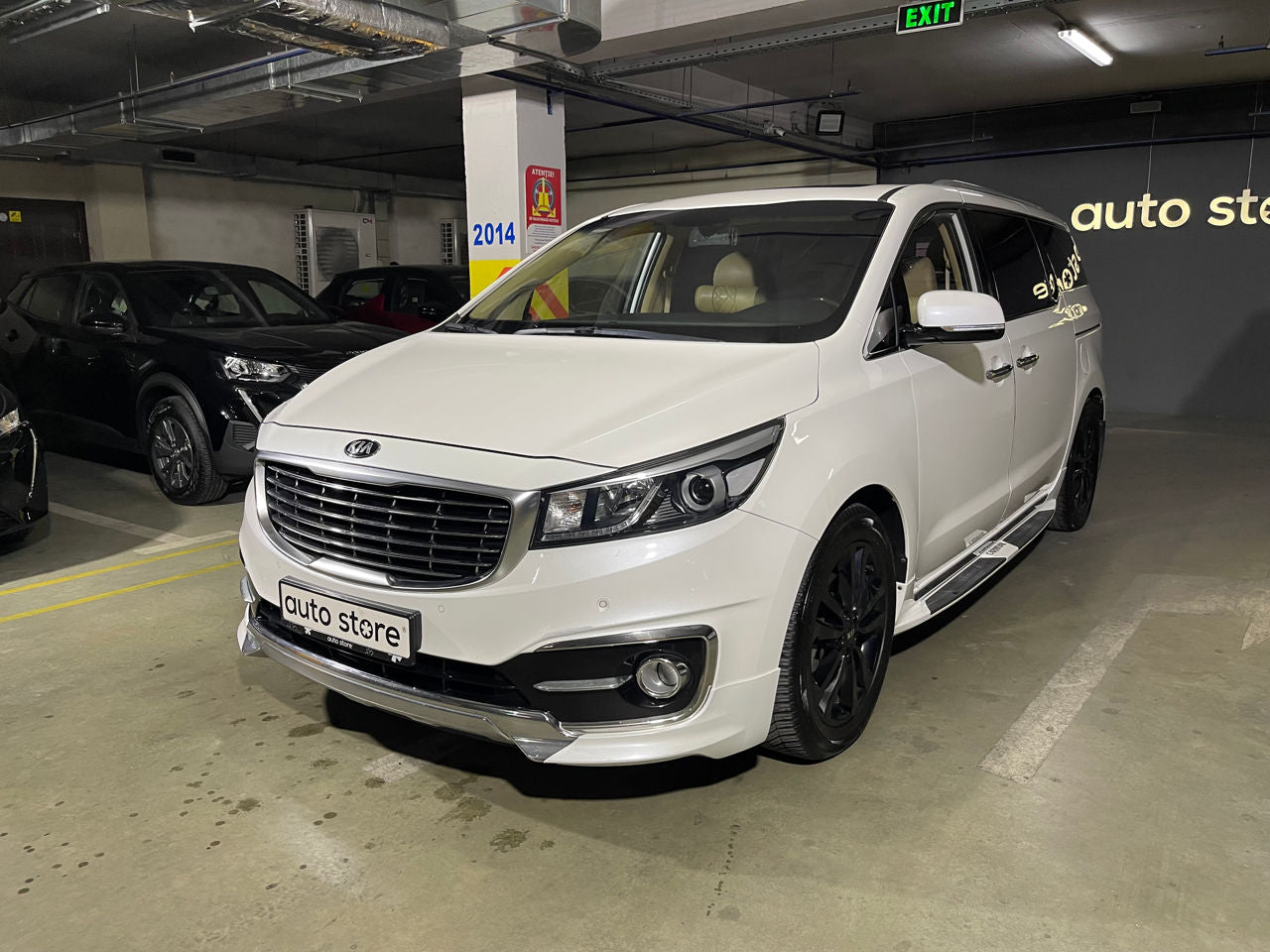 Kia Carnival