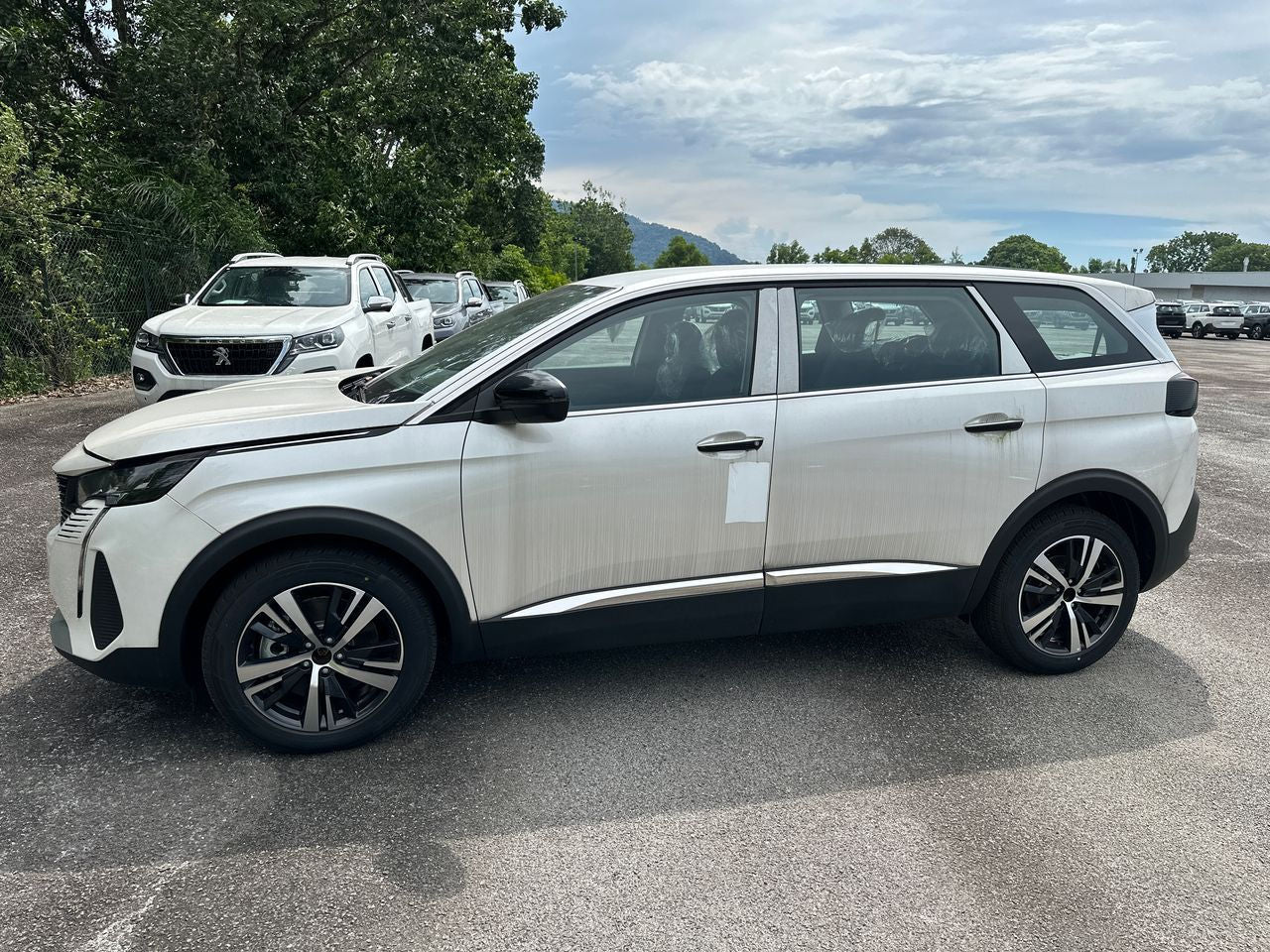 Peugeot 5008