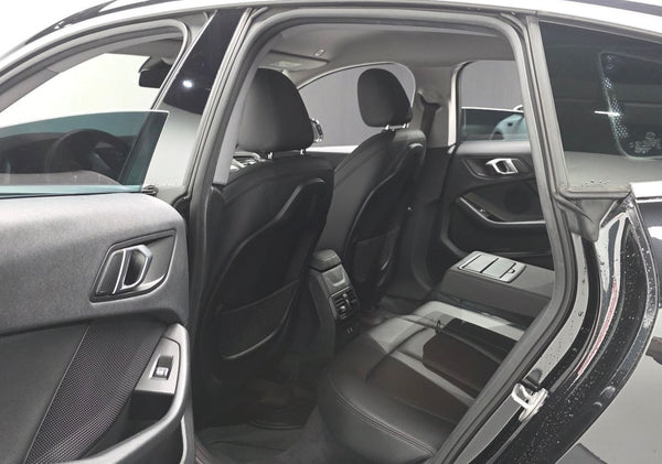BMW 218d Advantage