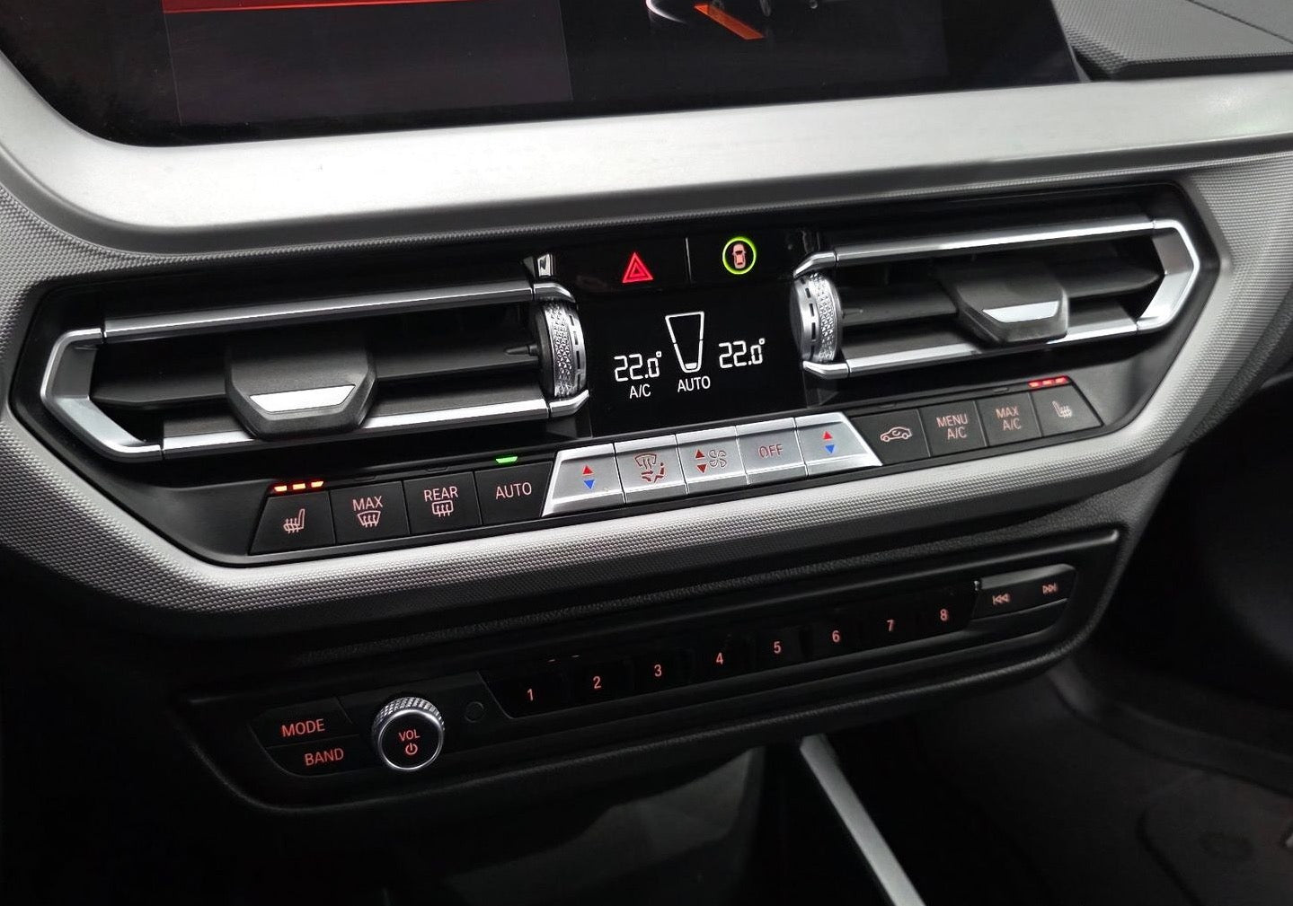 BMW 218d Advantage