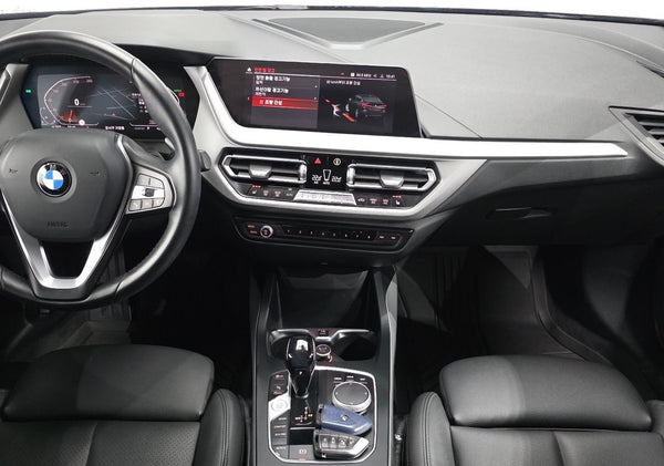 BMW 218d Advantage