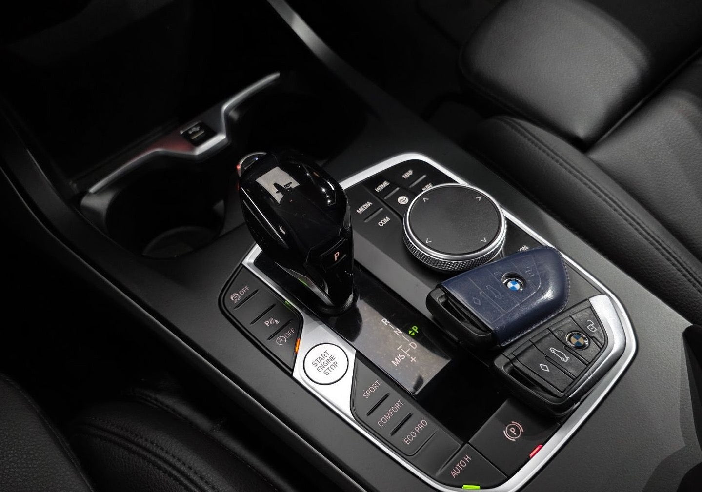 BMW 218d Advantage