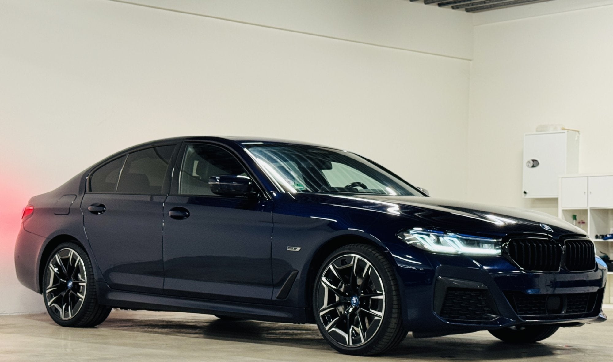 BMW 5 Series 545e