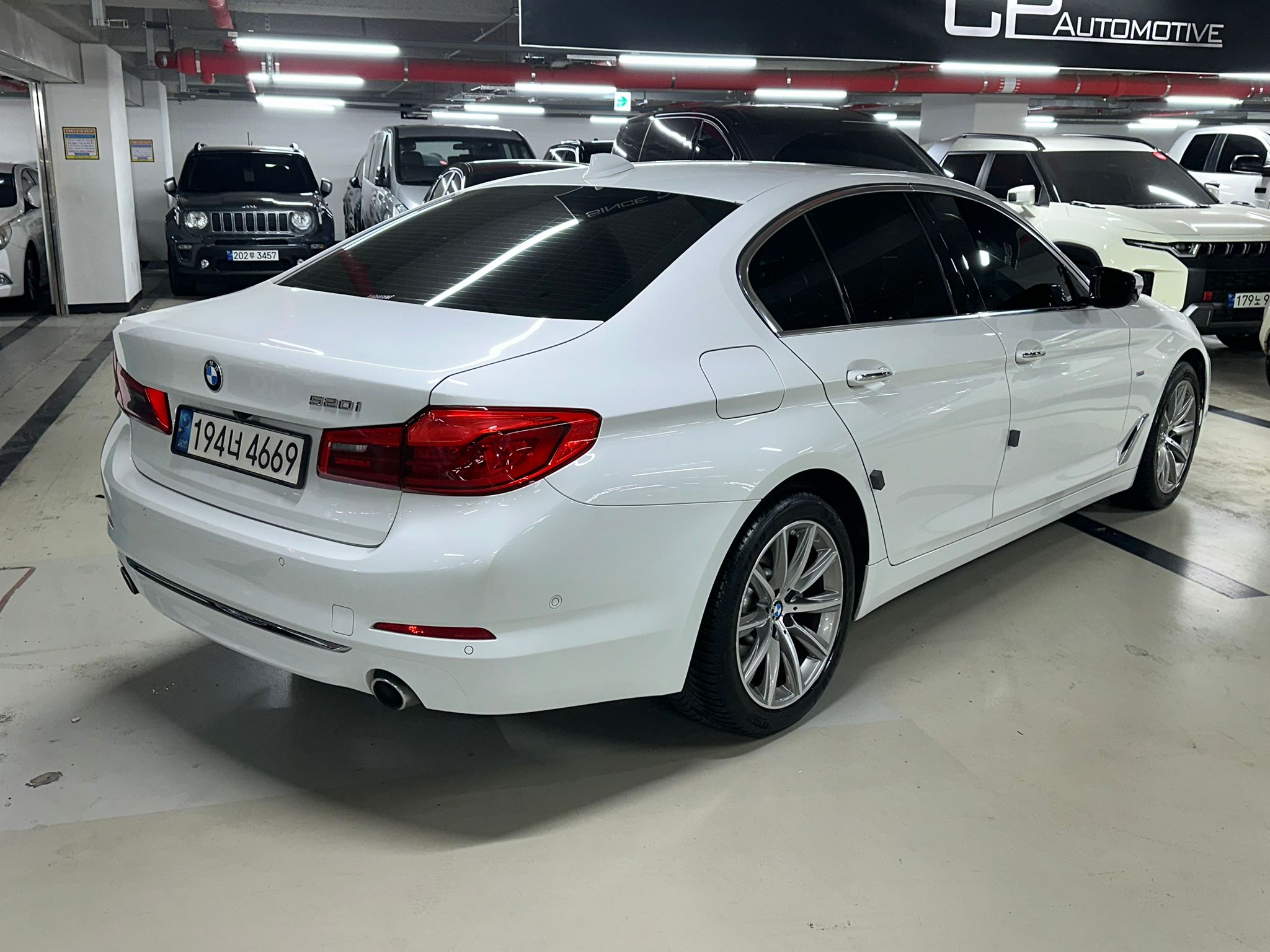 BMW 5SERIES