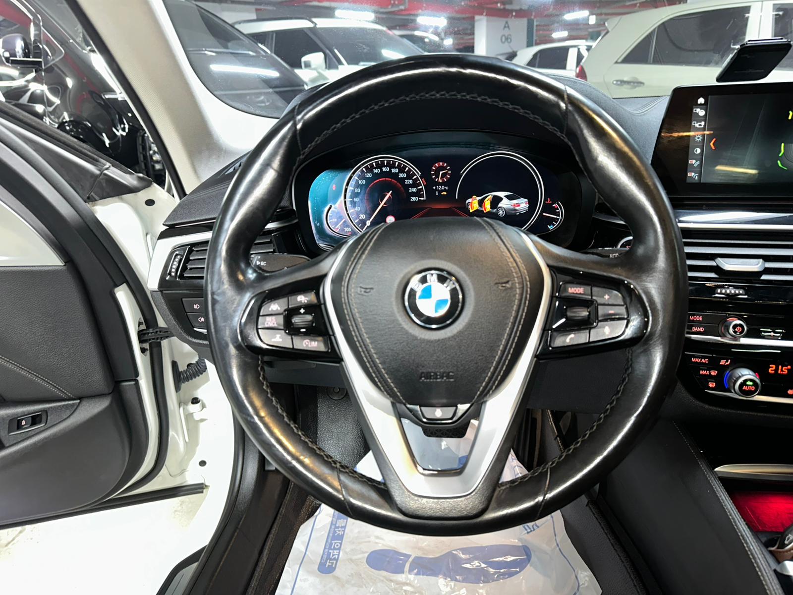 BMW 5SERIES