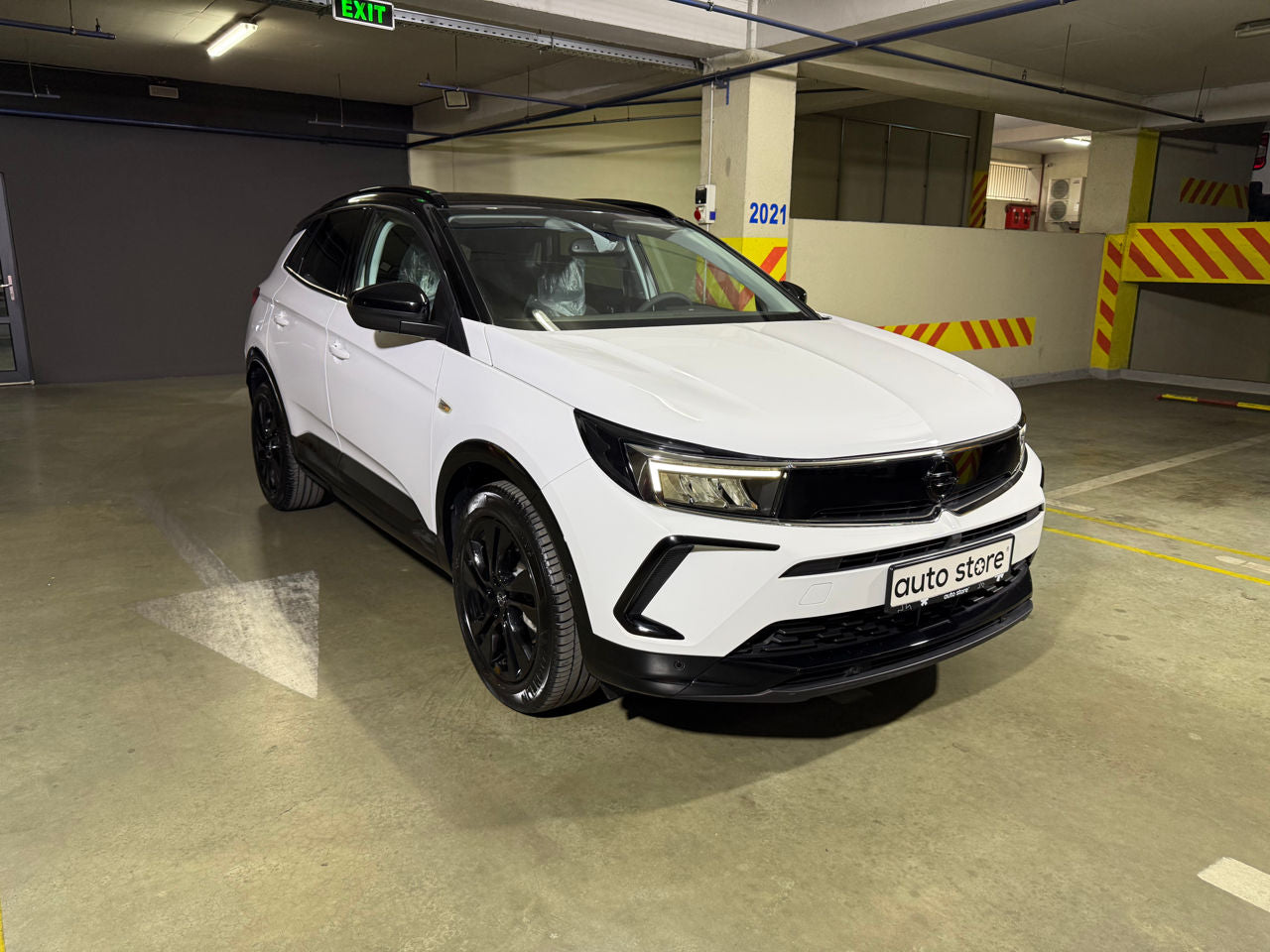 Opel Grandland X - W0VZ45GY8R6009033