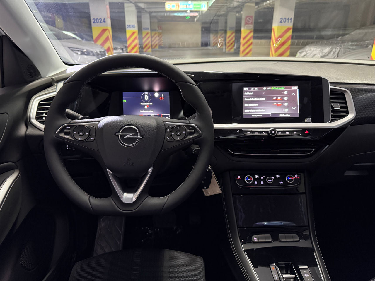 Opel Grandland X - W0VZ45GY8R6009064