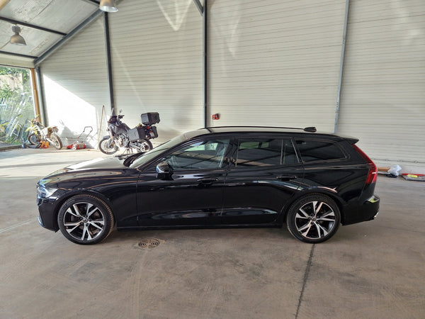 Volvo V60 B3 R-Design