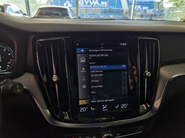 Volvo V60 B3 R-Design