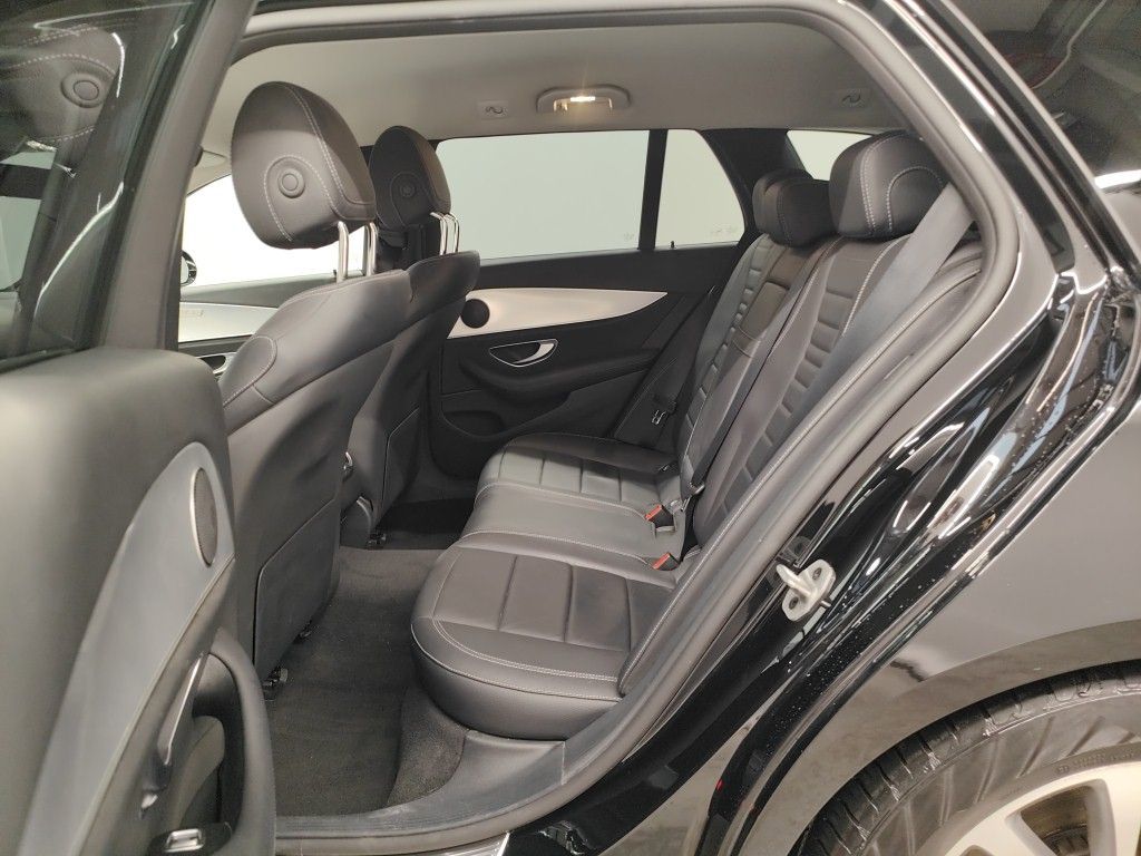 Volvo V60 B3 R-Design