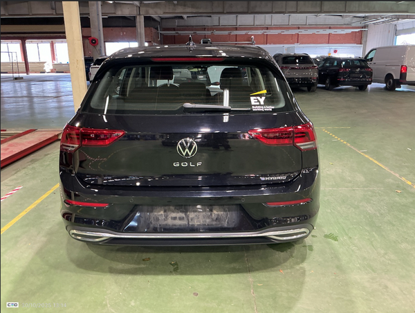 VW Golf