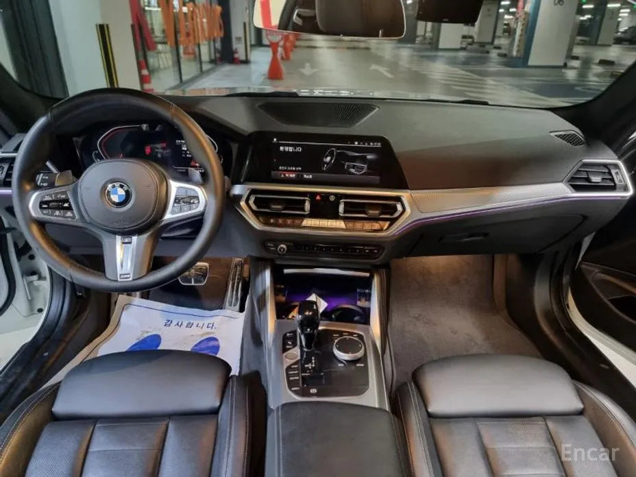 BMW G22
