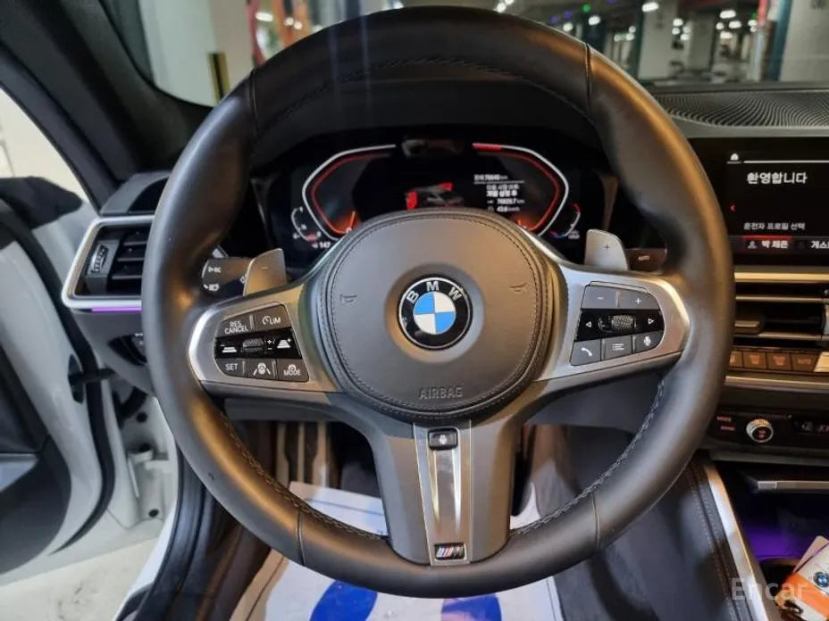 BMW G22
