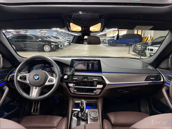 BMW 5 Series 530e