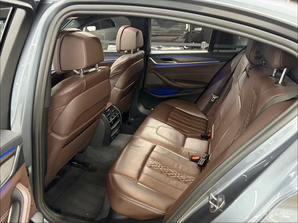 BMW 5 Series 530e