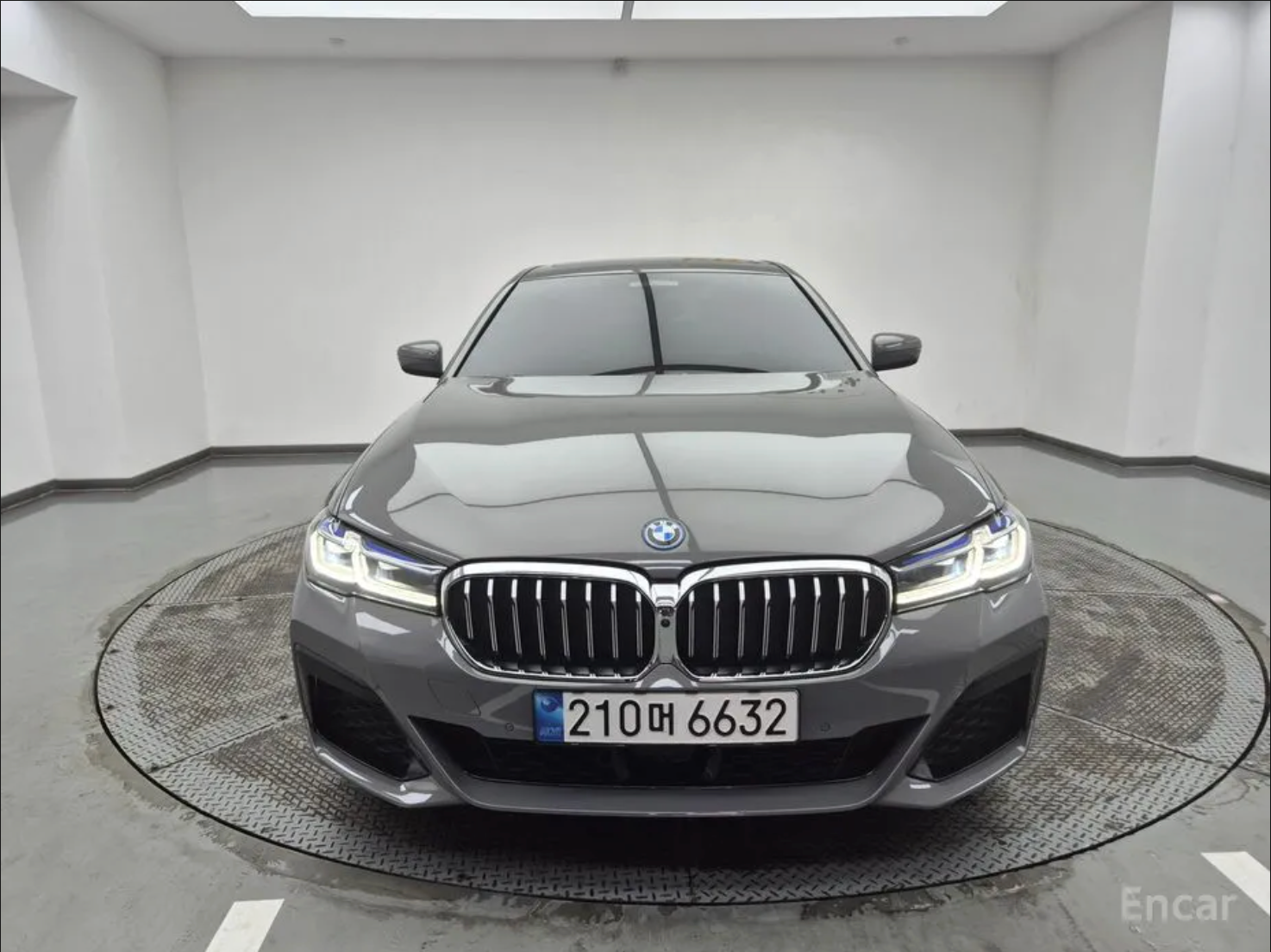 BMW 5 Series 530e