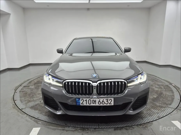BMW 5 Series 530e