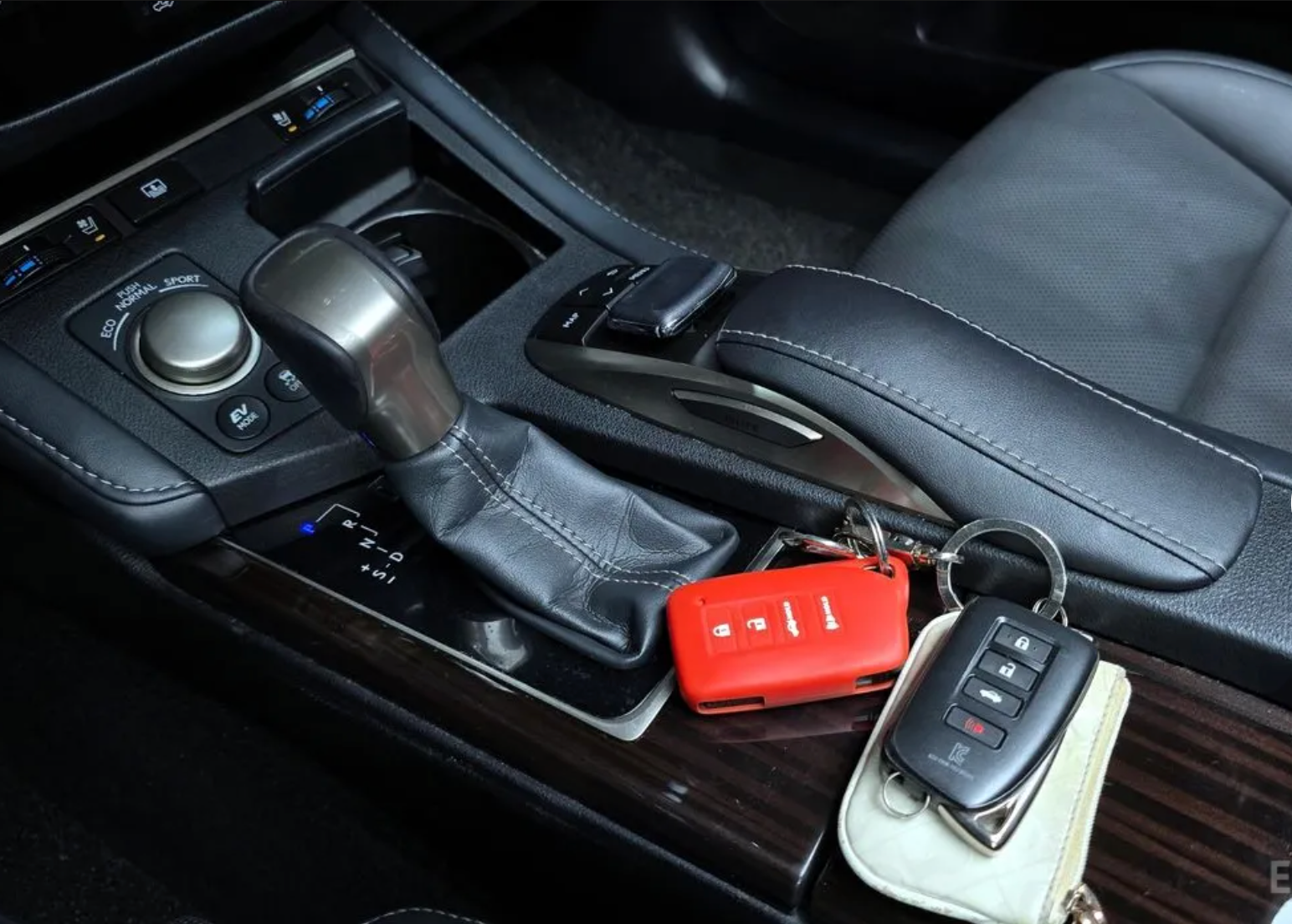 Lexus ES 300h