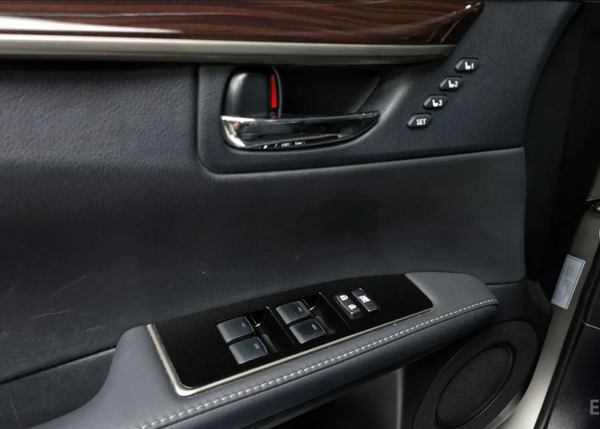 Lexus ES 300h