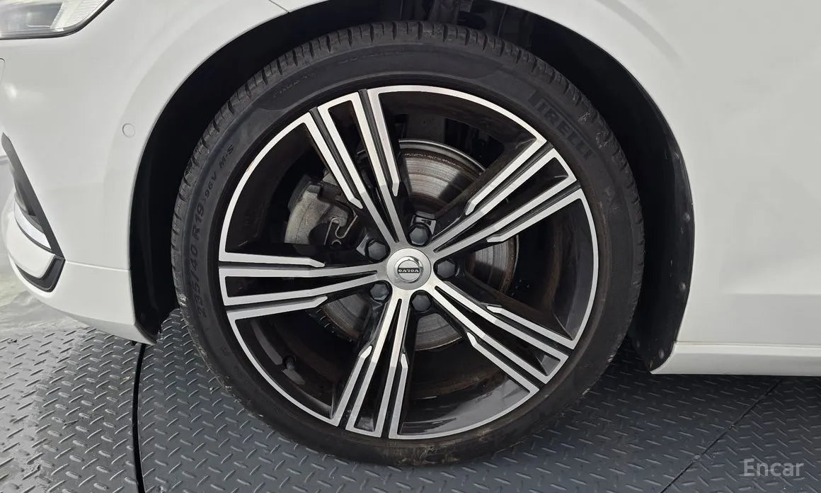S60