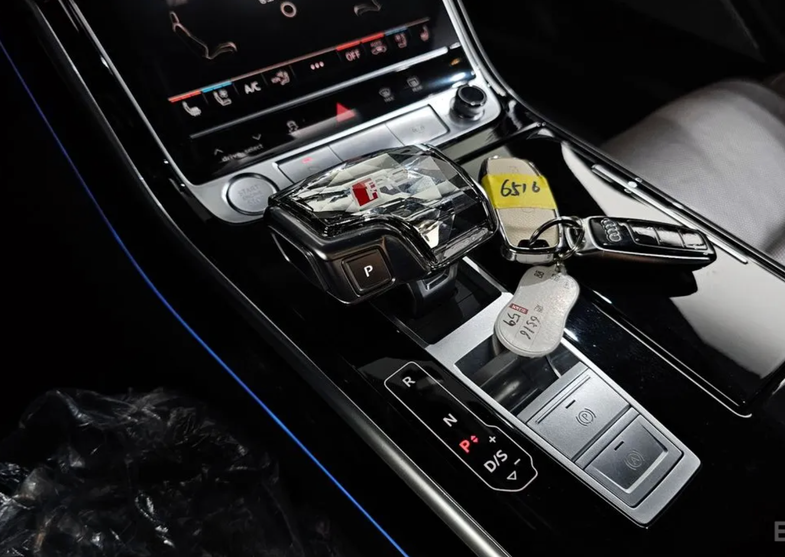 Audi A8L
