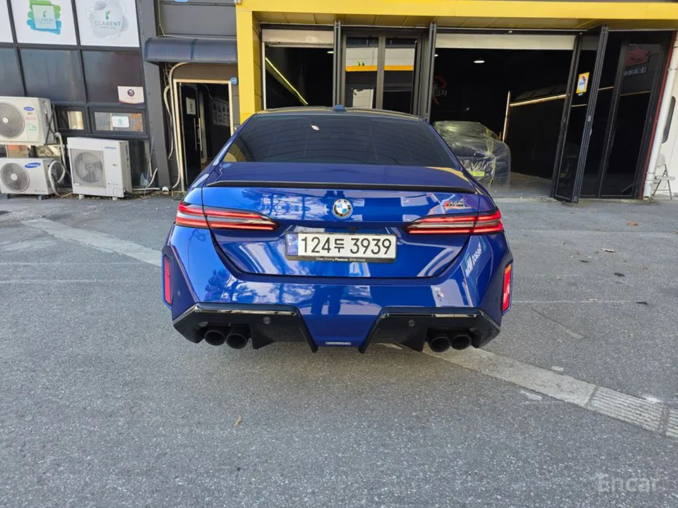 BMW M5 G90