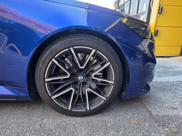 BMW M5 G90