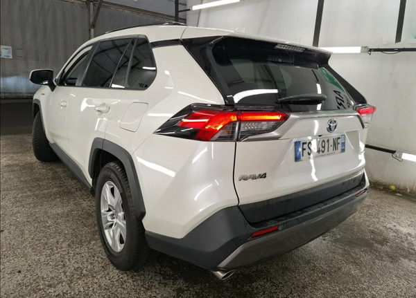 RAV 4