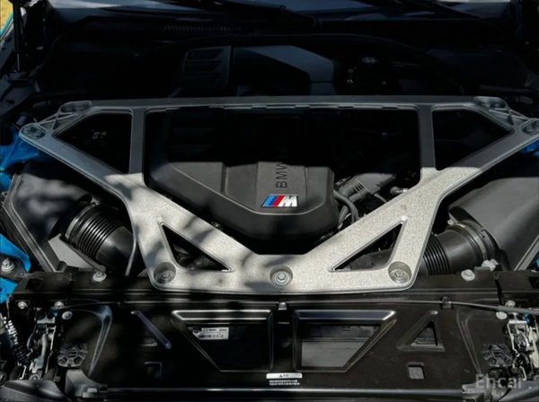 BMW M4 CS