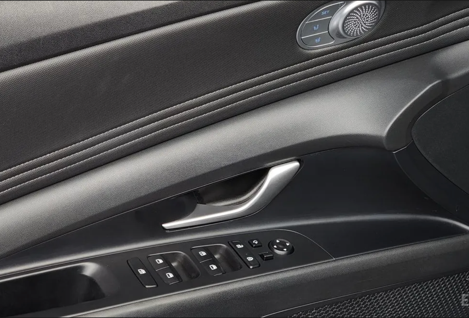 Hyundai Elantra Hybrid 2022