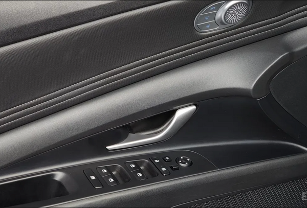 Hyundai Elantra Hybrid 2022