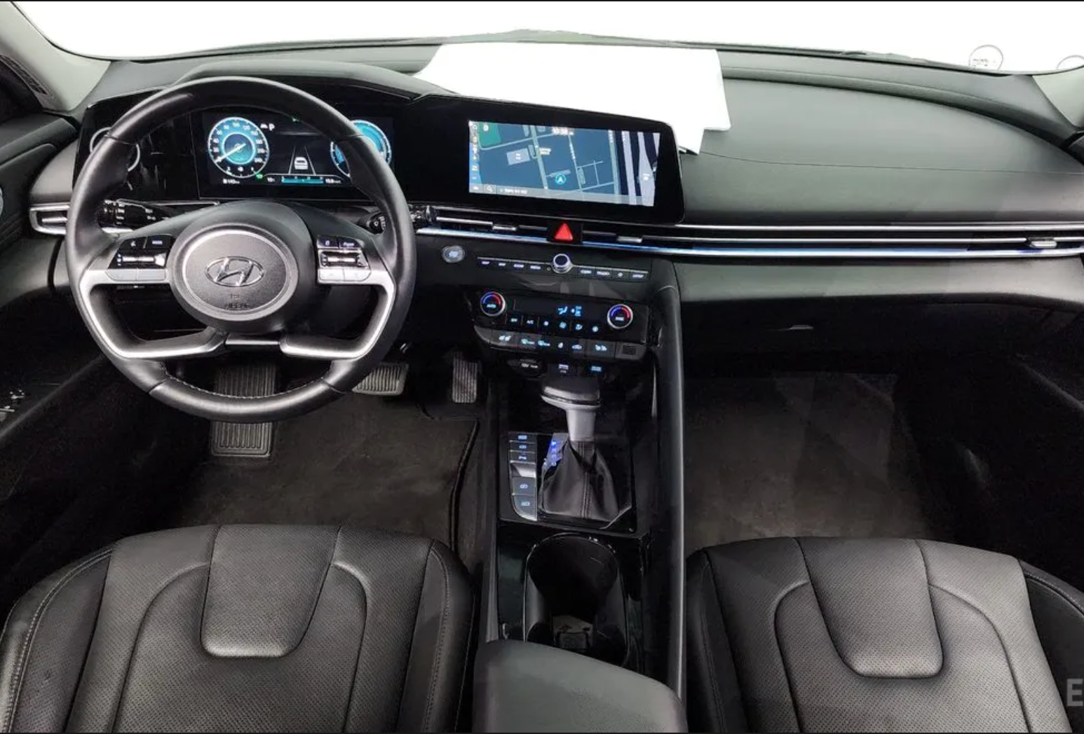 Hyundai Elantra Hybrid 2022