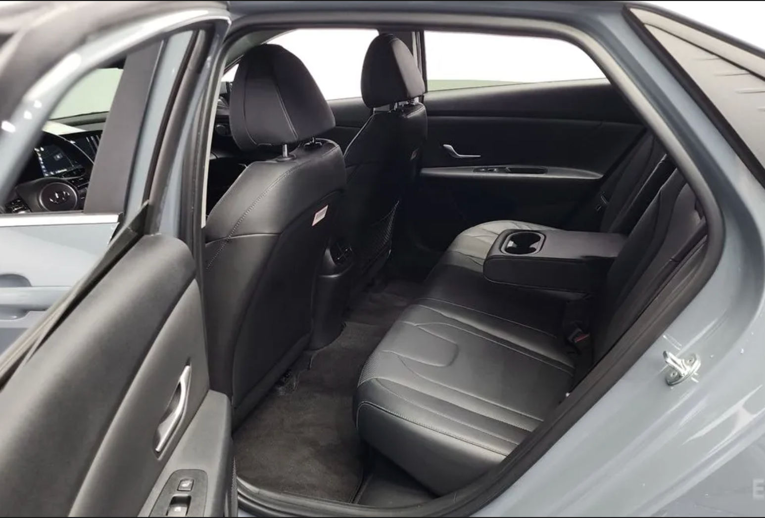 Hyundai Elantra Hybrid 2022