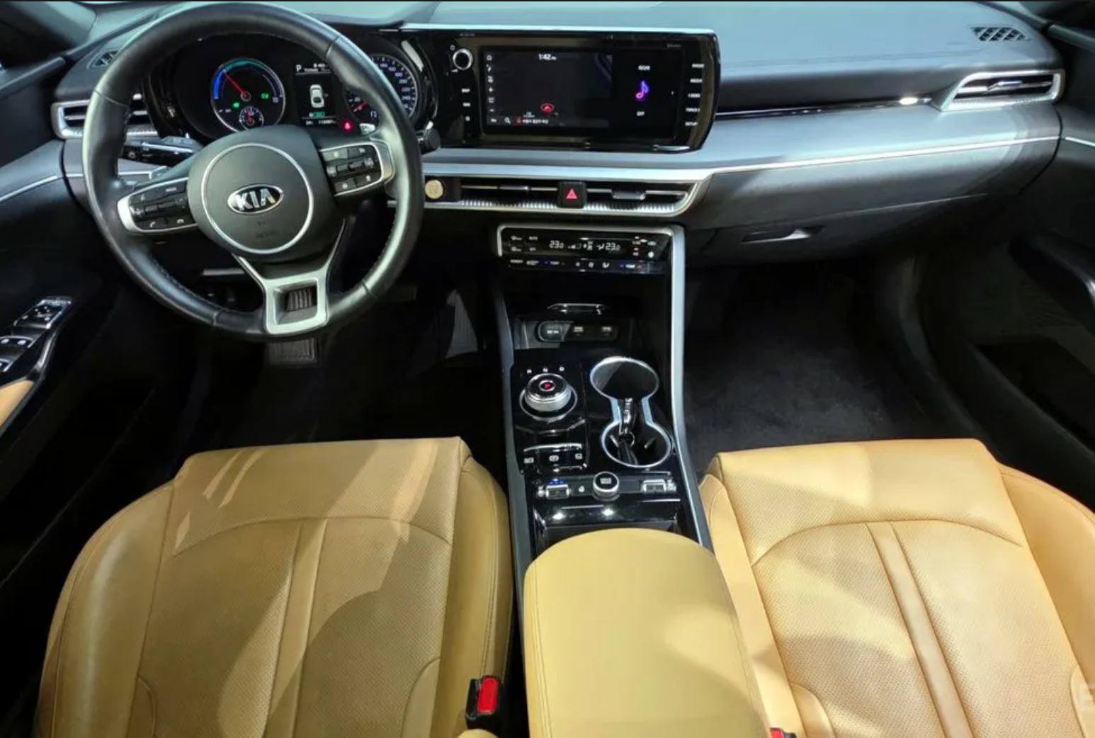 KIA K5 Hybrid 2020