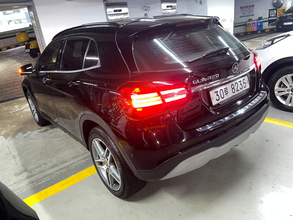 Mercedes GLA220
