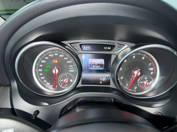 Mercedes GLA220
