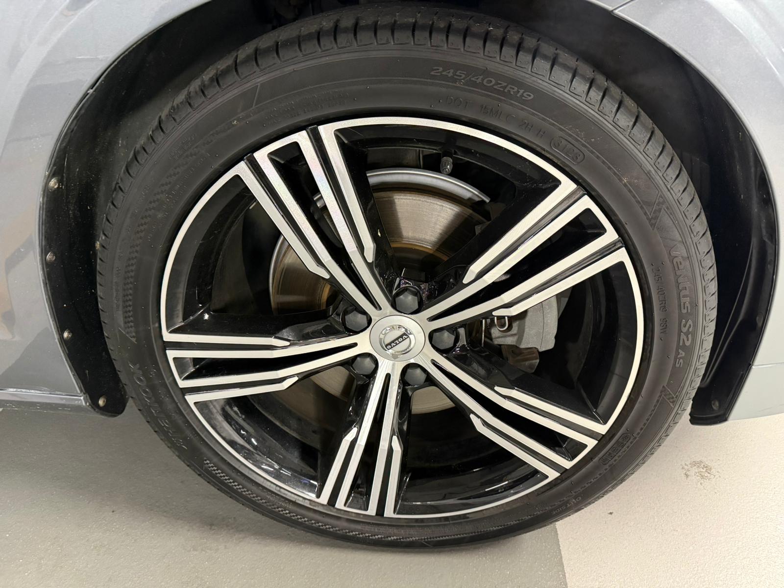 Volvo S60 2021