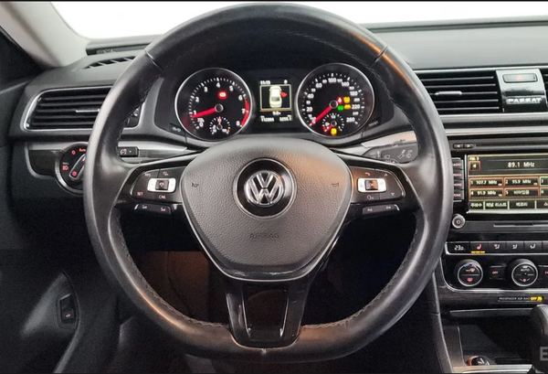 Volkswagen Passat 2.0 TSI B7 2018