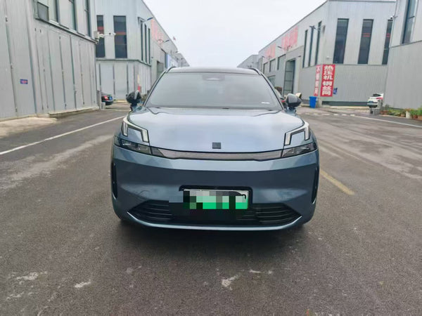 Link&co 08 EMP 220km 4wd