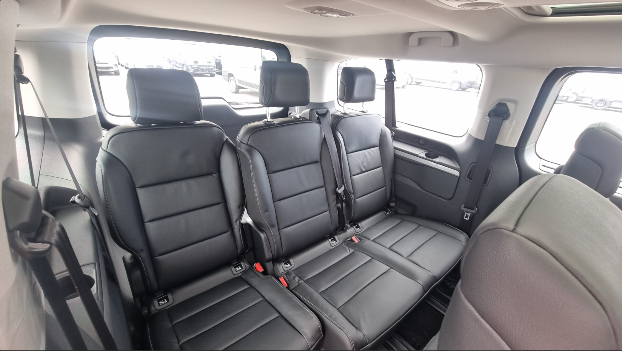 2026 Peugeot Traveller L3H1