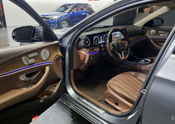 Mercedes E-Class