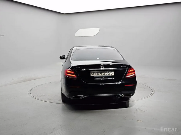 Mercedes E-Class